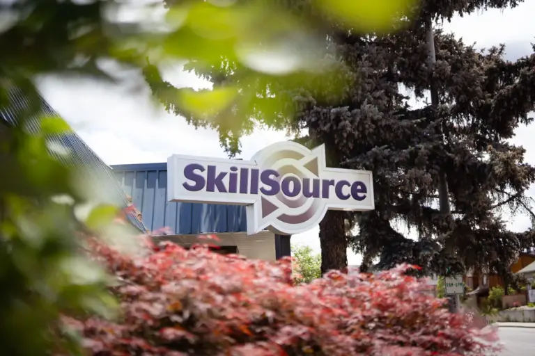 SkillSource Sign CD 1 768x512